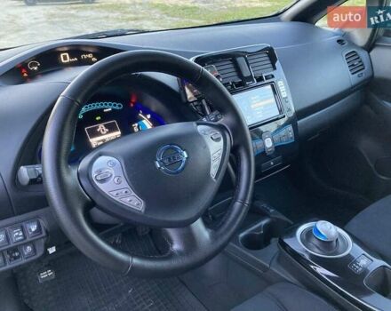Черный Ниссан Лиф, объемом двигателя 0 л и пробегом 180 тыс. км за 5850 $, фото 28 на Automoto.ua