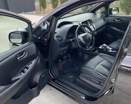 Черный Ниссан Лиф, объемом двигателя 0 л и пробегом 186 тыс. км за 6950 $, фото 4 на Automoto.ua