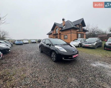 Черный Ниссан Лиф, объемом двигателя 0 л и пробегом 120 тыс. км за 6300 $, фото 14 на Automoto.ua