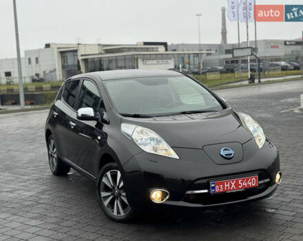 Черный Ниссан Лиф, объемом двигателя 0 л и пробегом 125 тыс. км за 6500 $, фото 18 на Automoto.ua