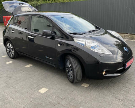 Ниссан Лиф 2014 в Ужгороде на Automoto.ua Черный Ниссан Лиф, объемом двигателя 0 л и пробегом 186 тыс. км за 6950 $, фото 2 на Automoto.ua