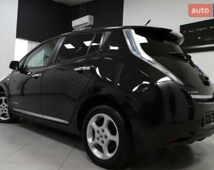 Чорний Ніссан Ліф, об'ємом двигуна 0 л та пробігом 55 тис. км за 6900 $, фото 18 на Automoto.ua