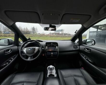 Черный Ниссан Лиф, объемом двигателя 0 л и пробегом 125 тыс. км за 6500 $, фото 4 на Automoto.ua