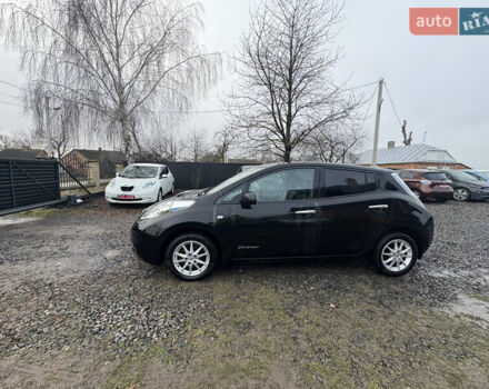 Черный Ниссан Лиф, объемом двигателя 0 л и пробегом 103 тыс. км за 5900 $, фото 10 на Automoto.ua