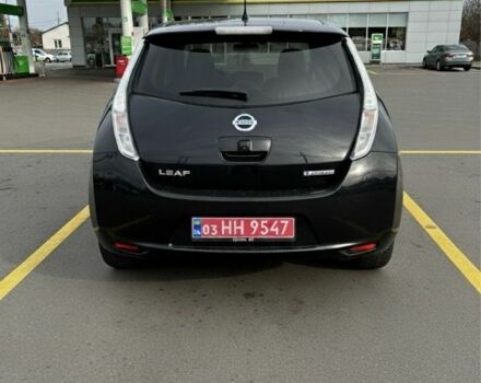 Черный Ниссан Лиф, объемом двигателя 0 л и пробегом 155 тыс. км за 5999 $, фото 3 на Automoto.ua