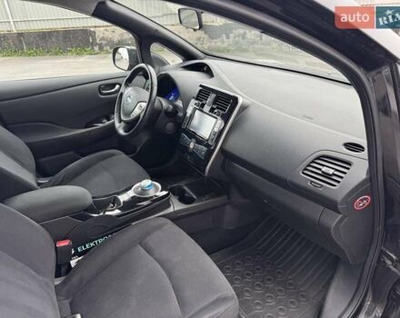 Черный Ниссан Лиф, объемом двигателя 0 л и пробегом 85 тыс. км за 6999 $, фото 6 на Automoto.ua