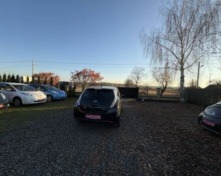 Черный Ниссан Лиф, объемом двигателя 0 л и пробегом 185 тыс. км за 5900 $, фото 12 на Automoto.ua