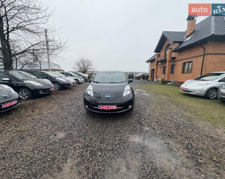 Черный Ниссан Лиф, объемом двигателя 0 л и пробегом 120 тыс. км за 6300 $, фото 13 на Automoto.ua