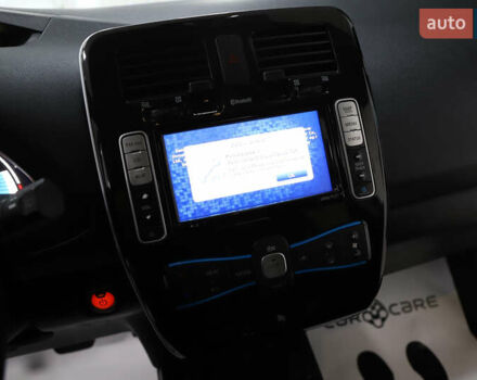 Чорний Ніссан Ліф, об'ємом двигуна 0 л та пробігом 55 тис. км за 6900 $, фото 44 на Automoto.ua