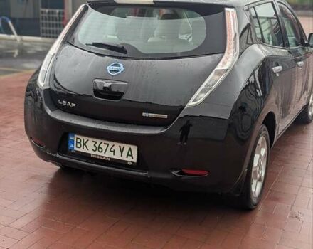 Черный Ниссан Лиф, объемом двигателя 0 л и пробегом 157 тыс. км за 5999 $, фото 7 на Automoto.ua