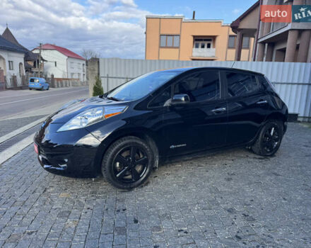 Черный Ниссан Лиф, объемом двигателя 0 л и пробегом 130 тыс. км за 6800 $, фото 5 на Automoto.ua