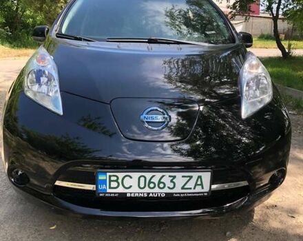 Чорний Ніссан Ліф, об'ємом двигуна 0 л та пробігом 133 тис. км за 8650 $, фото 4 на Automoto.ua