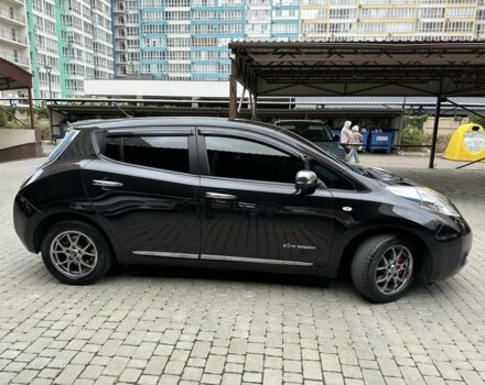 Чорний Ніссан Ліф, об'ємом двигуна 0 л та пробігом 170 тис. км за 6999 $, фото 2 на Automoto.ua