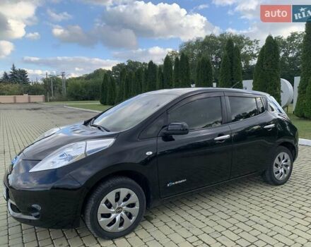 Чорний Ніссан Ліф, об'ємом двигуна 0 л та пробігом 153 тис. км за 6500 $, фото 2 на Automoto.ua