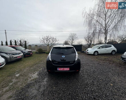 Черный Ниссан Лиф, объемом двигателя 0 л и пробегом 103 тыс. км за 5900 $, фото 15 на Automoto.ua