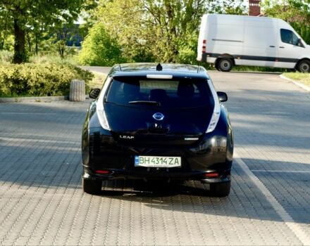 Чорний Ніссан Ліф, об'ємом двигуна 0 л та пробігом 180 тис. км за 6200 $, фото 3 на Automoto.ua