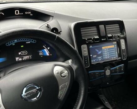 Чорний Ніссан Ліф, об'ємом двигуна 0 л та пробігом 136 тис. км за 6999 $, фото 12 на Automoto.ua