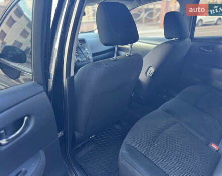 Черный Ниссан Лиф, объемом двигателя 0 л и пробегом 130 тыс. км за 6800 $, фото 21 на Automoto.ua