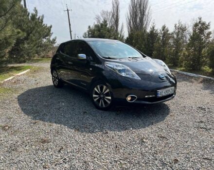 Черный Ниссан Лиф, объемом двигателя 0 л и пробегом 150 тыс. км за 6800 $, фото 4 на Automoto.ua