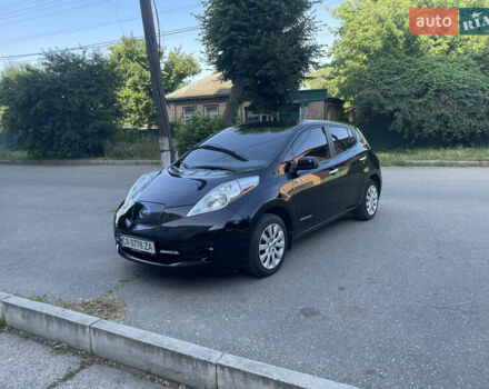 Черный Ниссан Лиф, объемом двигателя 0 л и пробегом 22 тыс. км за 10300 $, фото 3 на Automoto.ua