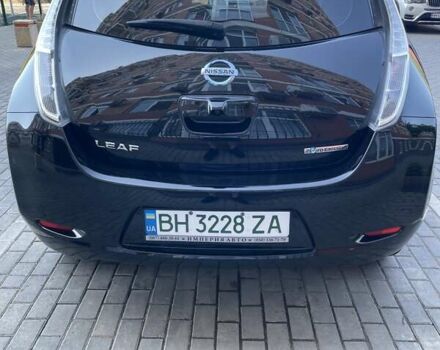 Чорний Ніссан Ліф, об'ємом двигуна 0 л та пробігом 95 тис. км за 7400 $, фото 1 на Automoto.ua