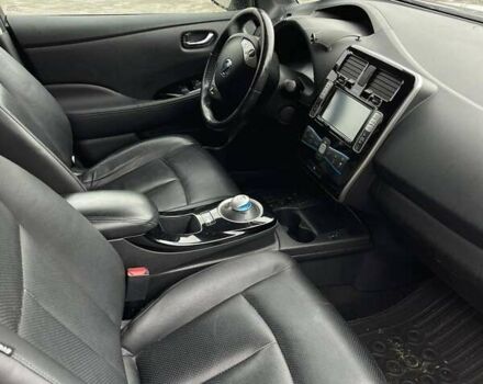 Чорний Ніссан Ліф, об'ємом двигуна 0 л та пробігом 136 тис. км за 6999 $, фото 13 на Automoto.ua