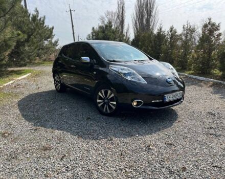 Черный Ниссан Лиф, объемом двигателя 0 л и пробегом 150 тыс. км за 6800 $, фото 1 на Automoto.ua