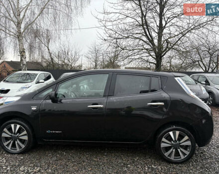 Черный Ниссан Лиф, объемом двигателя 0 л и пробегом 120 тыс. км за 6300 $, фото 9 на Automoto.ua