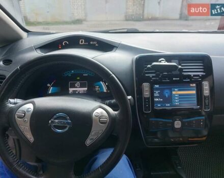 Чорний Ніссан Ліф, об'ємом двигуна 0 л та пробігом 168 тис. км за 7500 $, фото 13 на Automoto.ua