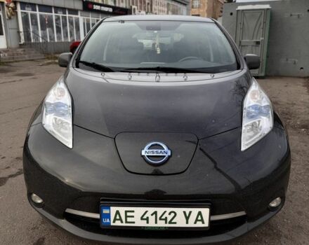 Черный Ниссан Лиф, объемом двигателя 0 л и пробегом 132 тыс. км за 8088 $, фото 2 на Automoto.ua
