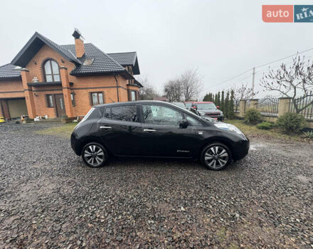 Черный Ниссан Лиф, объемом двигателя 0 л и пробегом 120 тыс. км за 6300 $, фото 16 на Automoto.ua