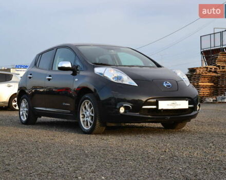 Чорний Ніссан Ліф, об'ємом двигуна 0 л та пробігом 126 тис. км за 6500 $, фото 4 на Automoto.ua