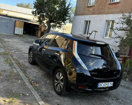 Черный Ниссан Лиф, объемом двигателя 0 л и пробегом 115 тыс. км за 6999 $, фото 3 на Automoto.ua