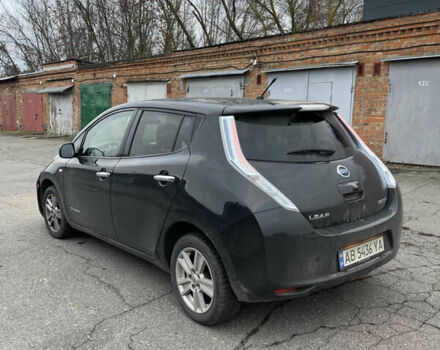 Черный Ниссан Лиф, объемом двигателя 0 л и пробегом 122 тыс. км за 3900 $, фото 3 на Automoto.ua