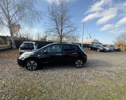 Чорний Ніссан Ліф, об'ємом двигуна 0 л та пробігом 120 тис. км за 6500 $, фото 11 на Automoto.ua