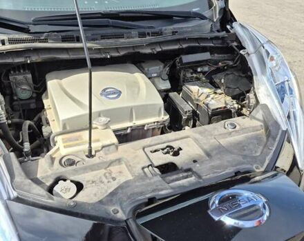 Чорний Ніссан Ліф, об'ємом двигуна 0 л та пробігом 119 тис. км за 6200 $, фото 12 на Automoto.ua