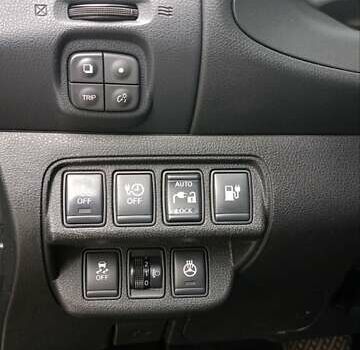 Чорний Ніссан Ліф, об'ємом двигуна 0 л та пробігом 126 тис. км за 7000 $, фото 3 на Automoto.ua