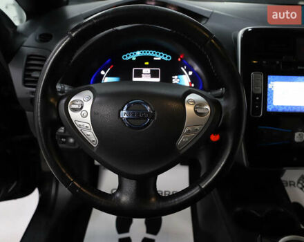 Чорний Ніссан Ліф, об'ємом двигуна 0 л та пробігом 55 тис. км за 6900 $, фото 42 на Automoto.ua