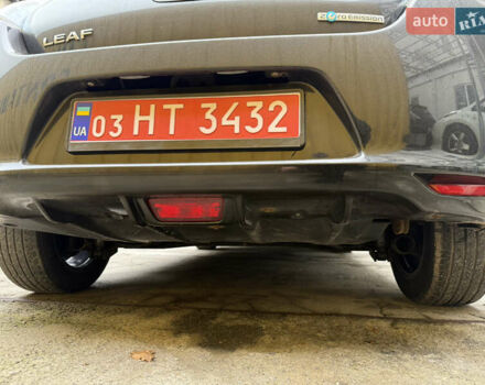 Черный Ниссан Лиф, объемом двигателя 0 л и пробегом 218 тыс. км за 6850 $, фото 49 на Automoto.ua