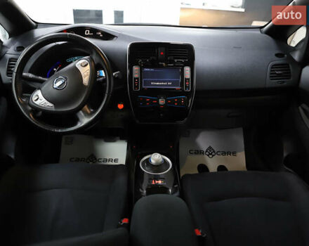 Чорний Ніссан Ліф, об'ємом двигуна 0 л та пробігом 55 тис. км за 6900 $, фото 32 на Automoto.ua