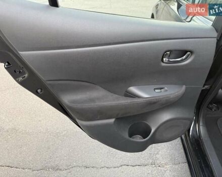 Чорний Ніссан Ліф, об'ємом двигуна 0 л та пробігом 123 тис. км за 6999 $, фото 13 на Automoto.ua