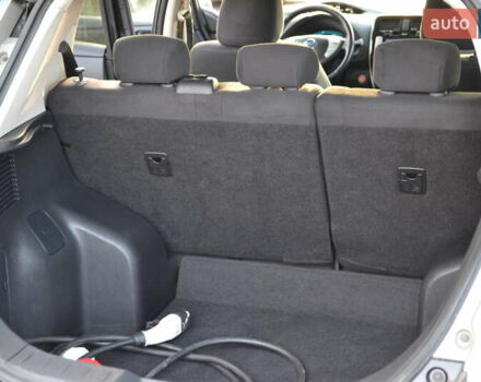 Чорний Ніссан Ліф, об'ємом двигуна 0 л та пробігом 126 тис. км за 6500 $, фото 19 на Automoto.ua