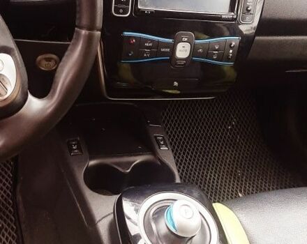 Черный Ниссан Лиф, объемом двигателя 0 л и пробегом 250 тыс. км за 4000 $, фото 4 на Automoto.ua