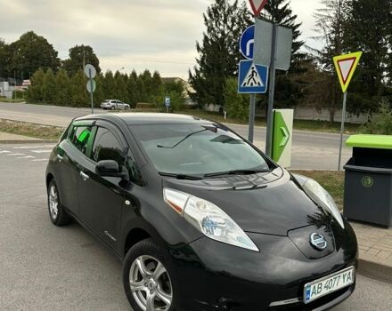 Чорний Ніссан Ліф, об'ємом двигуна 0 л та пробігом 228 тис. км за 5950 $, фото 1 на Automoto.ua
