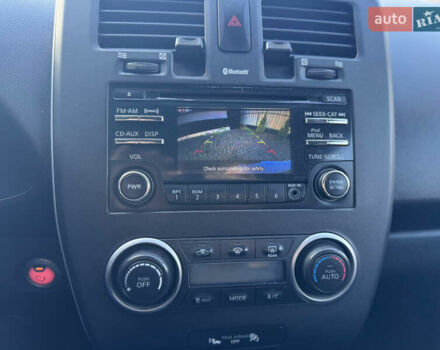 Черный Ниссан Лиф, объемом двигателя 0 л и пробегом 130 тыс. км за 6800 $, фото 24 на Automoto.ua