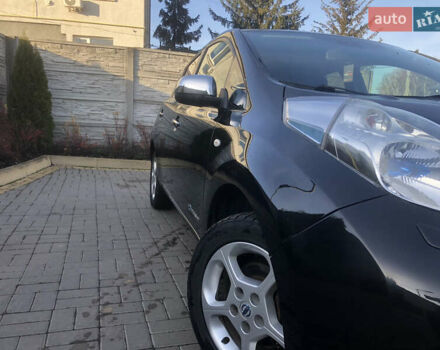 Черный Ниссан Лиф, объемом двигателя 0 л и пробегом 147 тыс. км за 6900 $, фото 4 на Automoto.ua