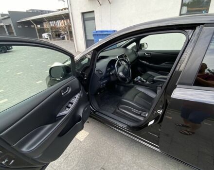 Черный Ниссан Лиф, объемом двигателя 0 л и пробегом 186 тыс. км за 6950 $, фото 5 на Automoto.ua