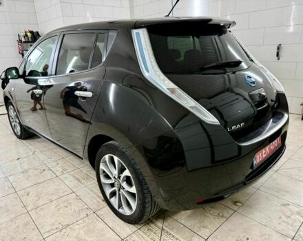 Чорний Ніссан Ліф, об'ємом двигуна 0 л та пробігом 130 тис. км за 6099 $, фото 3 на Automoto.ua