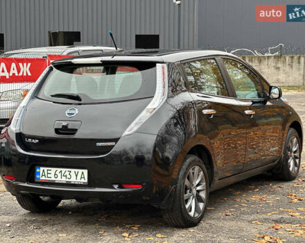 Черный Ниссан Лиф, объемом двигателя 0 л и пробегом 164 тыс. км за 7200 $, фото 3 на Automoto.ua