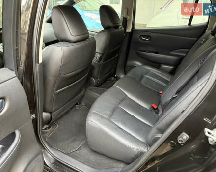 Черный Ниссан Лиф, объемом двигателя 0 л и пробегом 218 тыс. км за 6850 $, фото 17 на Automoto.ua